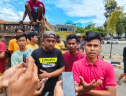 Unjuk Rasa di DPRD Suptra, Ratusan Sopir Truk Minta Kebijakan Batasan Pemuatan