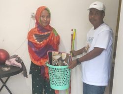 PT SDP Bantu Alat Kebersihan Warga Terdampak Insiden Tanggul Jebol